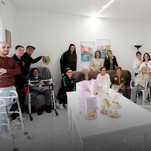 Pasqua solidale: un sorriso per gli anziani grazie a Handball Erice e Ancos Trapani