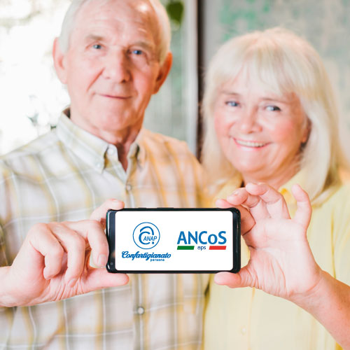 Conoscere lo smartphone con ANCoS, il corso dedicato agli over 60